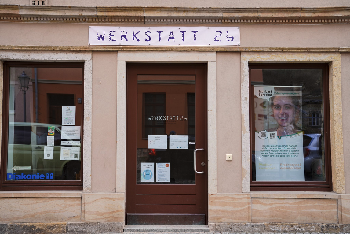Ein Bild von der Vorderseite der Werkstatt 26